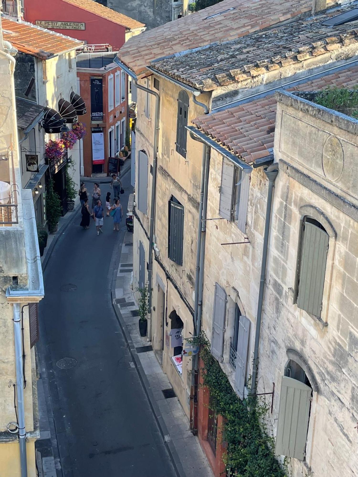 Le Petit Arles Apartment Exterior photo